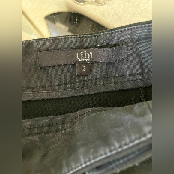 TIBI New York Black Mini Skirt Size 6 NWT - Picture 2 of 5